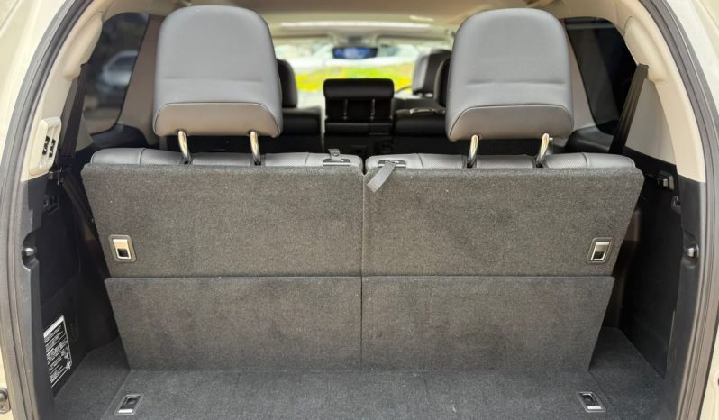 
								Toyota Landcruiser Prado TXL full									