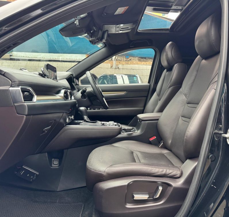 
								Mazda CX-8 full									