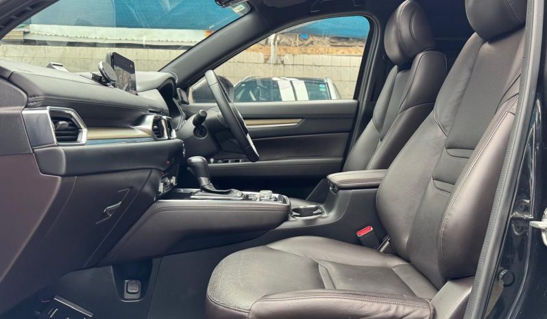 
								Mazda CX-8 full									