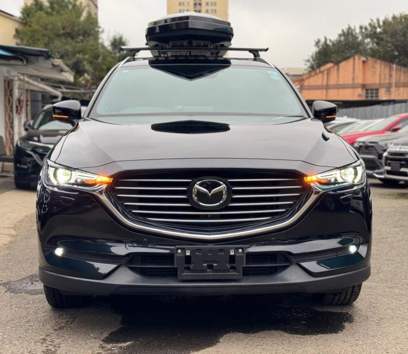 
								Mazda CX-8 full									