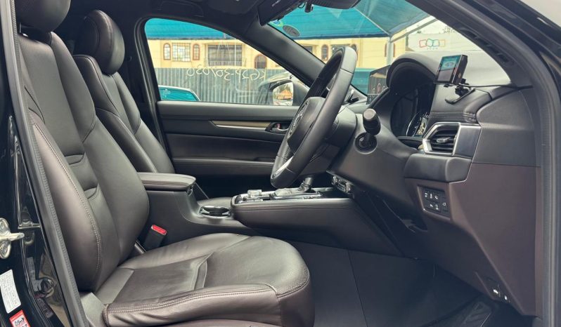 
								Mazda CX-8 full									