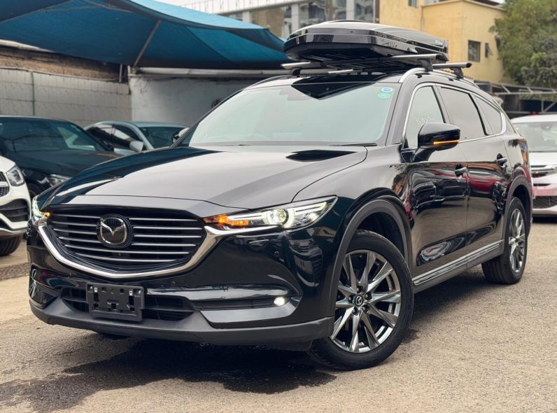 
								Mazda CX-8 full									