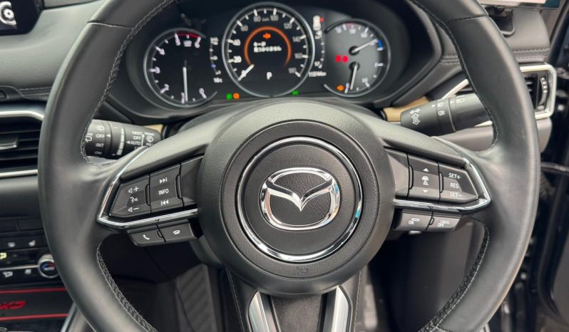 
								Mazda CX-8 full									