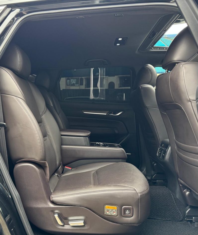 
								Mazda CX-8 full									