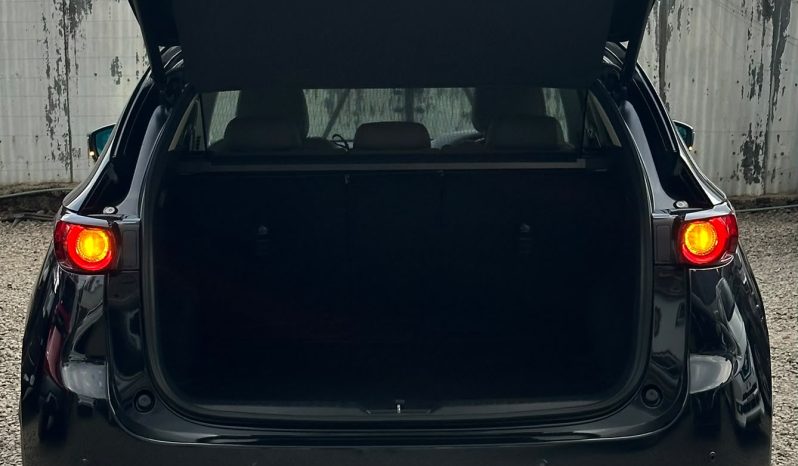 
								Mazda CX-5 full									