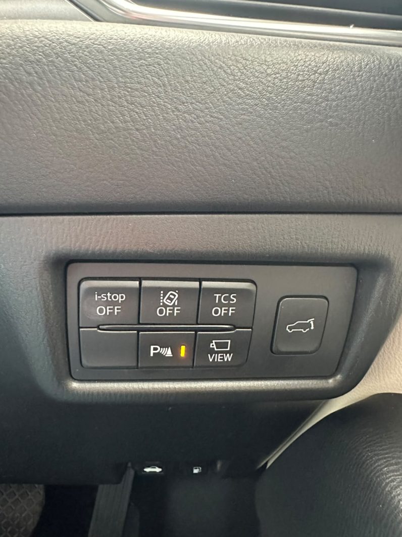
								Mazda CX-5 full									