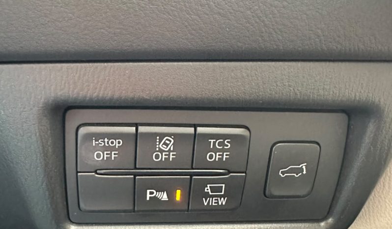 
								Mazda CX-5 full									