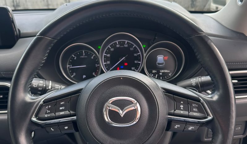 
								Mazda CX-5 full									