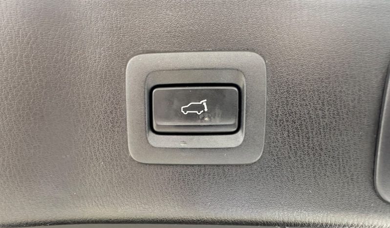 
								Mazda CX-5 full									