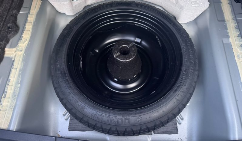 
								Toyota Axio full									