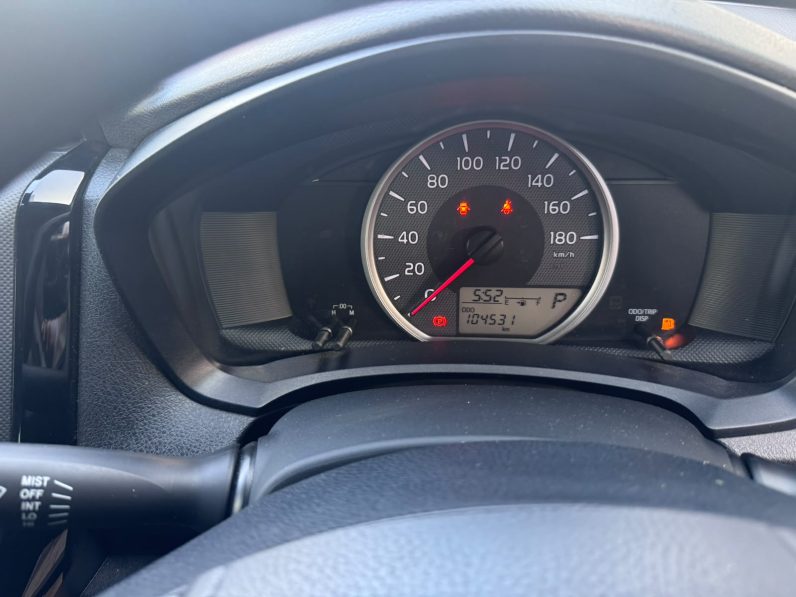 
								Toyota Axio full									