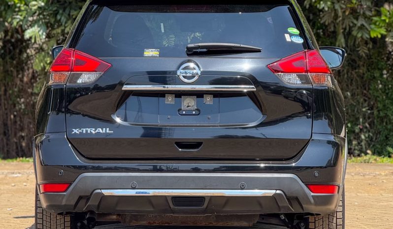 
								Nissan X-trail full									