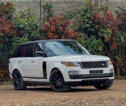 Range Rover Vogue SE