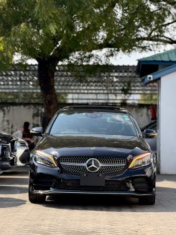 Mercedes Benz C200