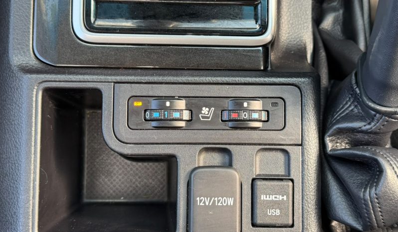 
								Toyota Land Cruiser Prado TXL full									