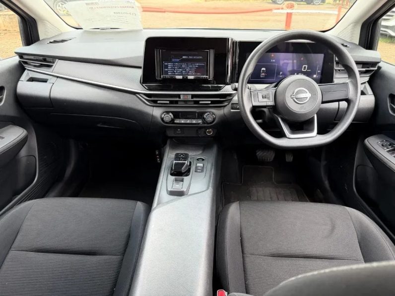
								Nissan Note E-Power full									
