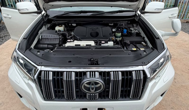 
								Toyota Land cruiser prado Tx full									