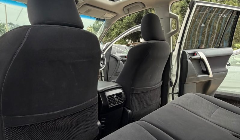 
								Toyota Land cruiser prado Tx full									
