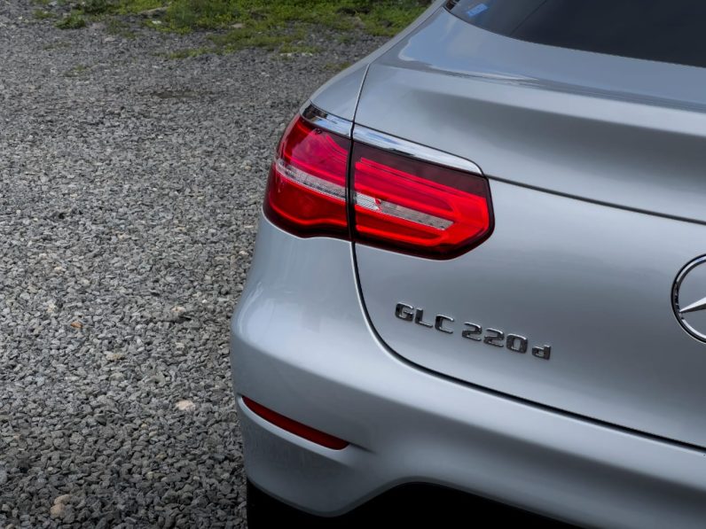 
								Mercedes Benz GLC 220d full									