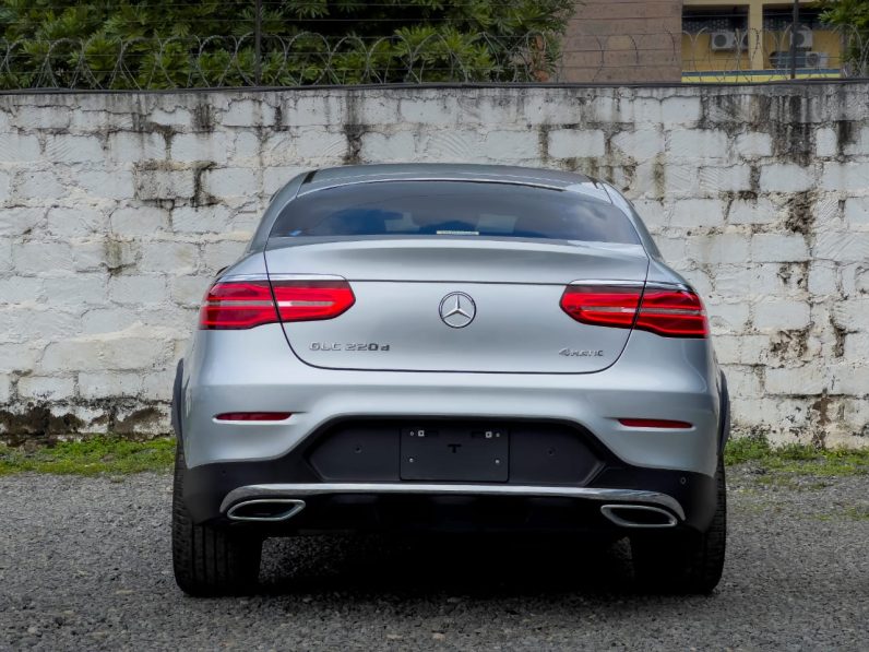 
								Mercedes Benz GLC 220d full									