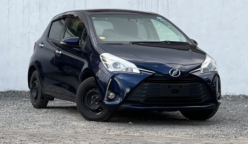 
								Toyota Vitz full									