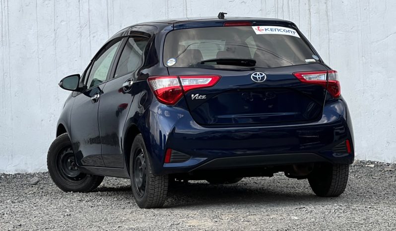 
								Toyota Vitz full									