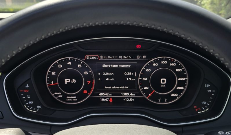 
								Audi Q5 full									