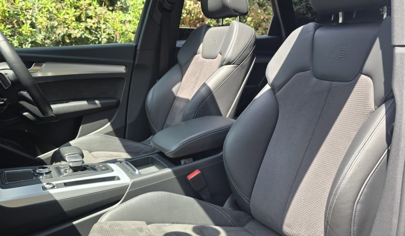 
								Audi Q5 full									