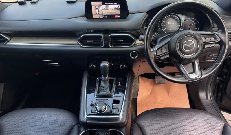 
								Mazda CX-8 full									