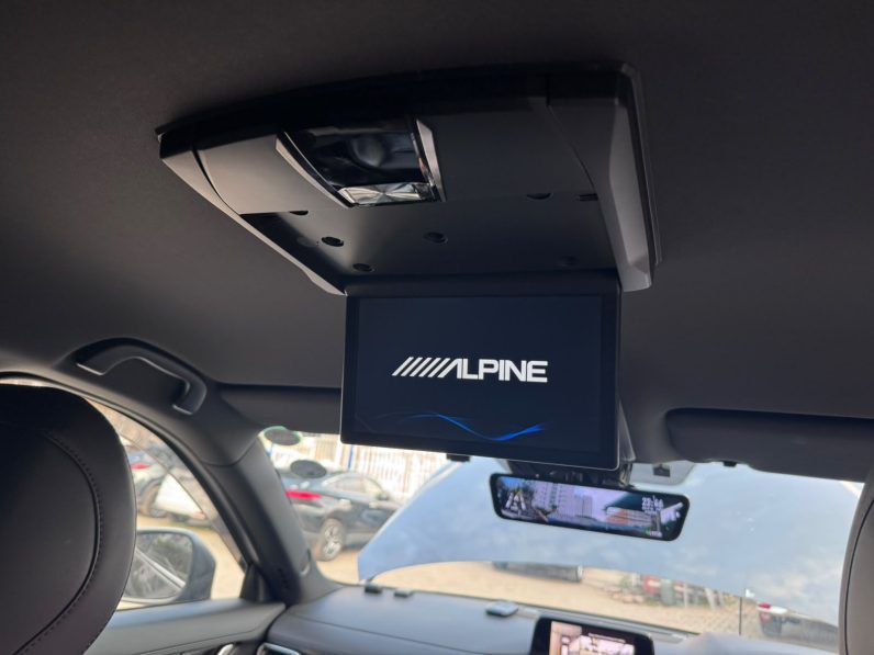 
								Mazda CX-8 full									