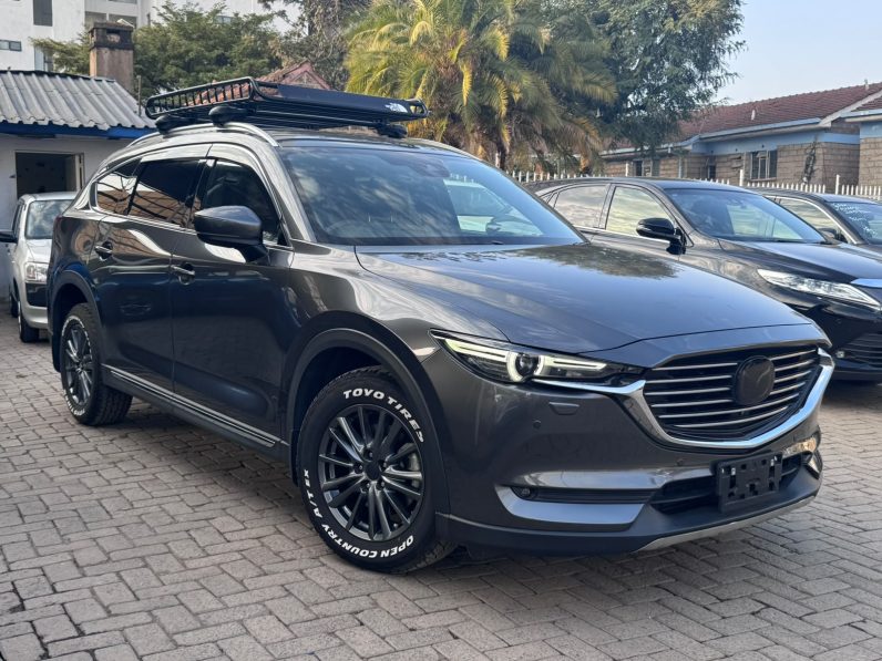 
								Mazda CX-8 full									