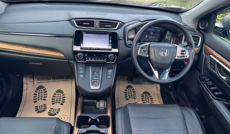 
								Honda CR-V full									