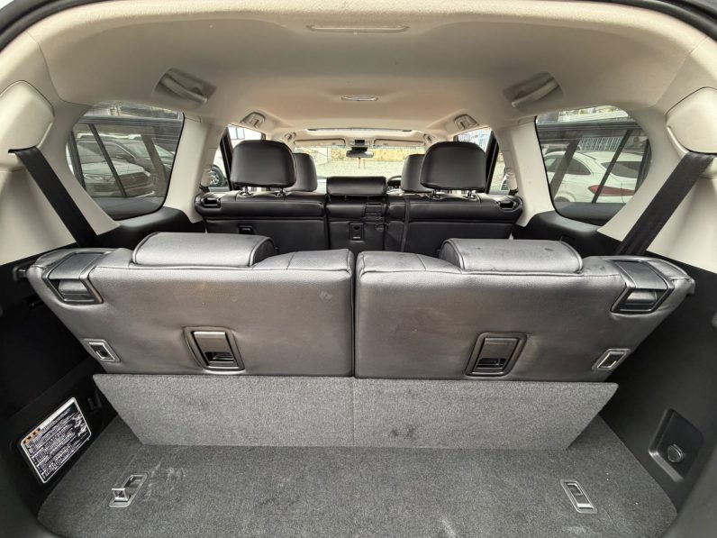
								Toyota Landcruiser Prado TX full									