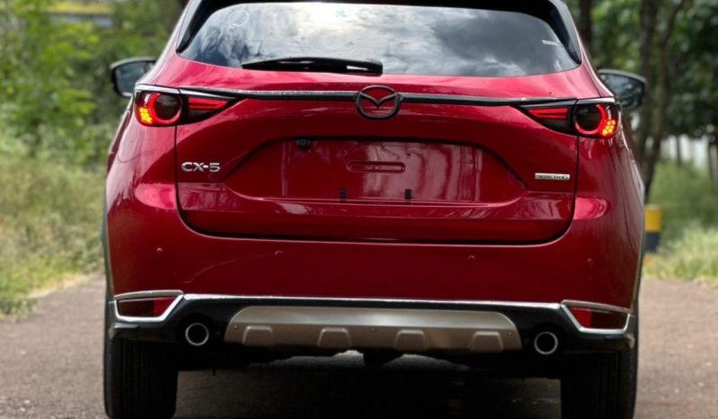 
								Mazda CX-5 full									