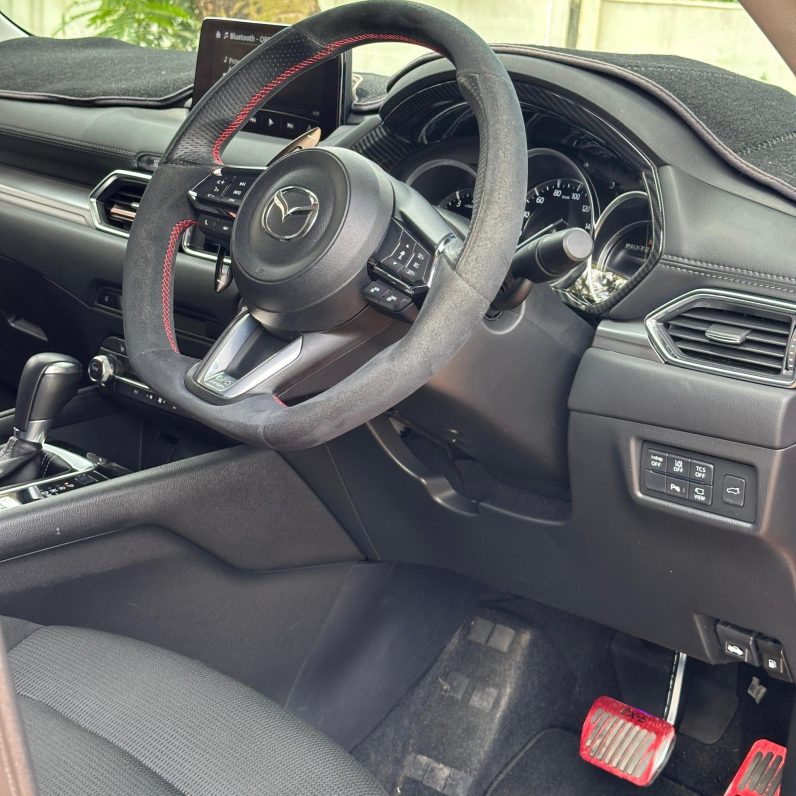 
								Mazda CX-5 full									