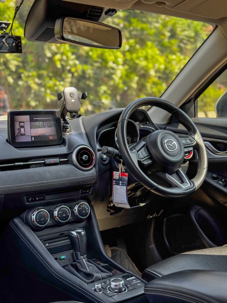 
								Mazda CX-3 full									