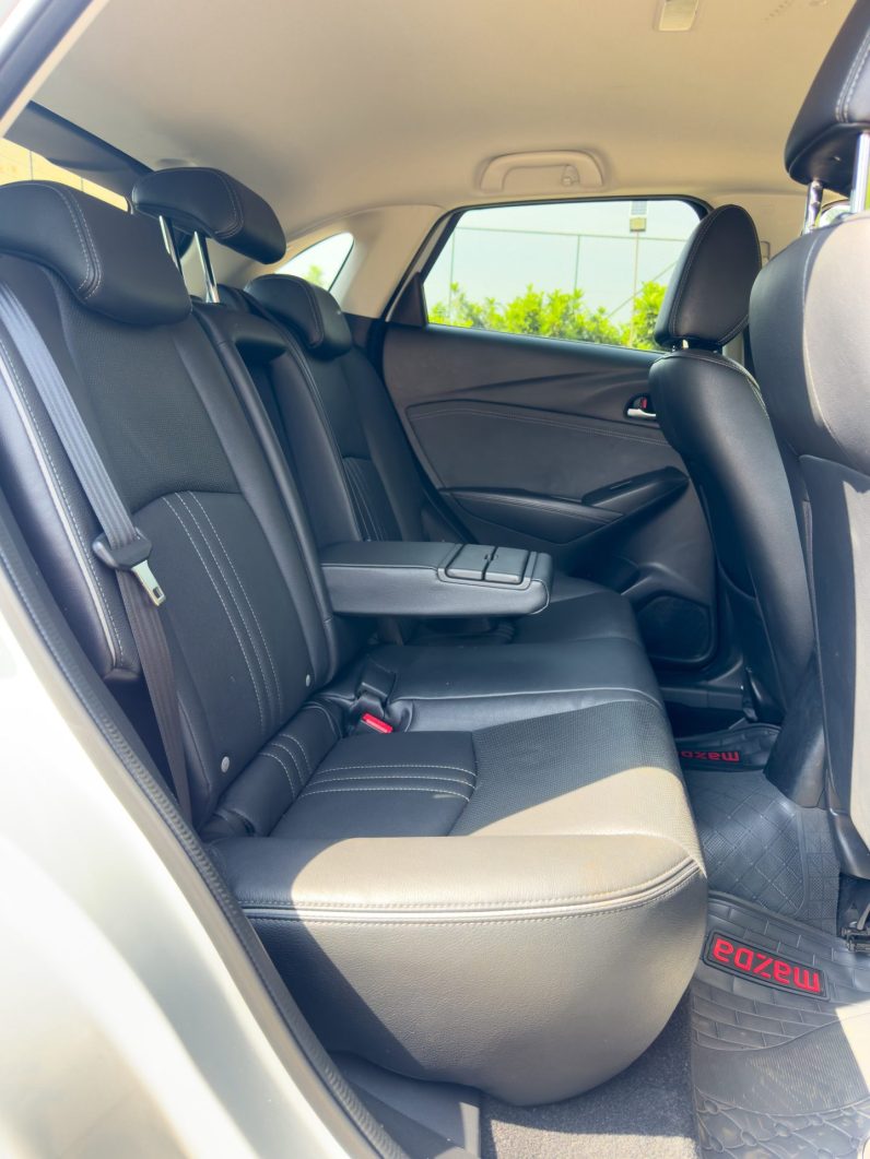 
								Mazda CX-3 full									