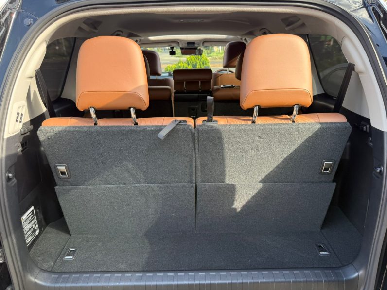 
								Toyota Landcruiser Prado TXL full									