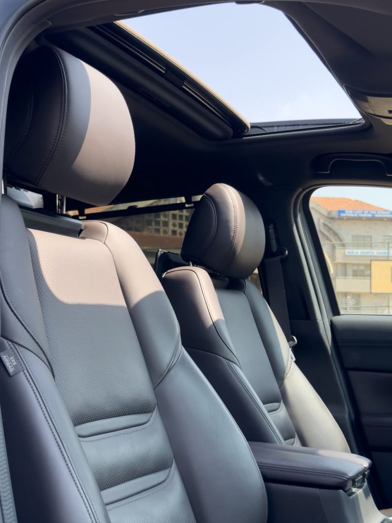 
								Mazda CX-8 full									