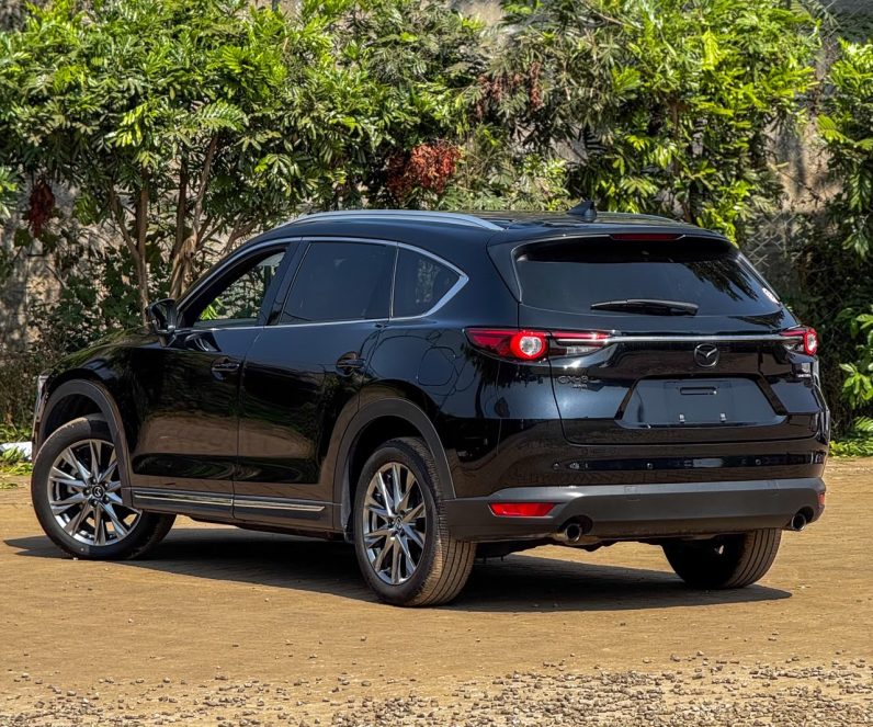 
								Mazda CX-8 full									