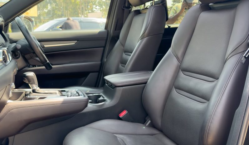 
								Mazda CX-8 full									