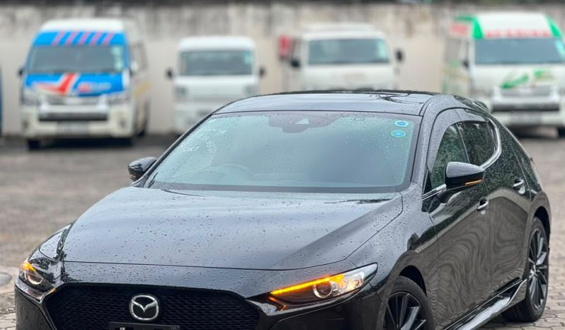 
								Mazda 3 full									