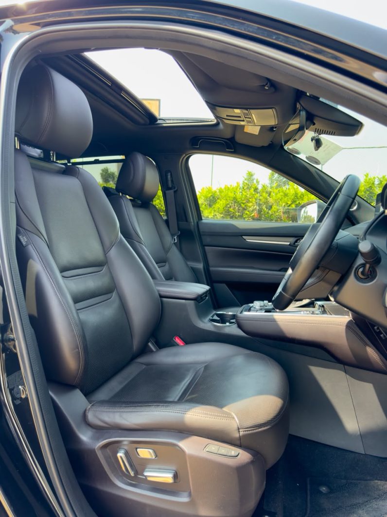 
								Mazda CX-8 full									