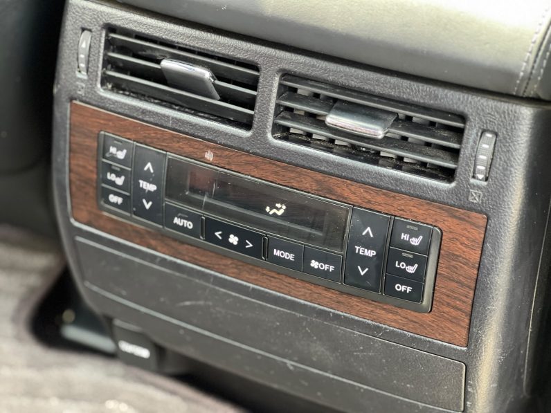 
								Toyota Landcruiser Prado ZX full									