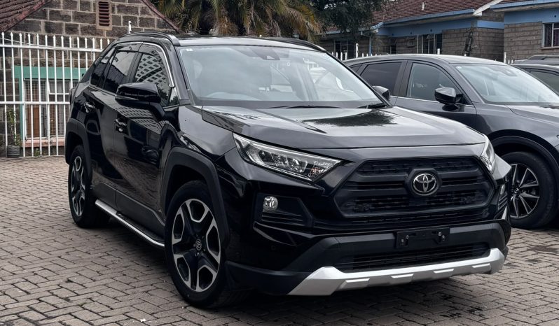 
								Toyota Rav4 full									