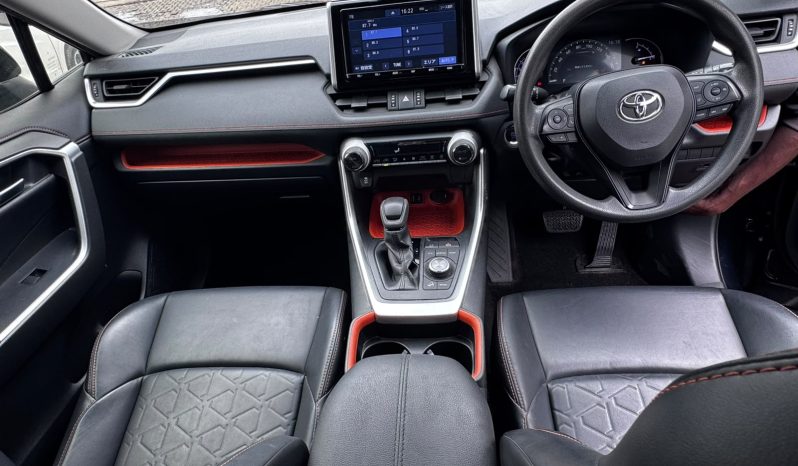 
								Toyota Rav4 full									