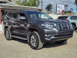 Toyota Land Cruiser Prado Kakadu
