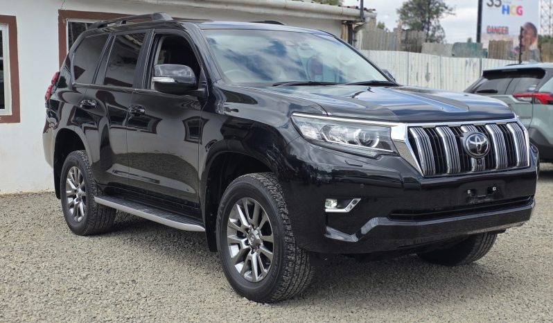 
								Toyota Landcruiser prado kakadu full									