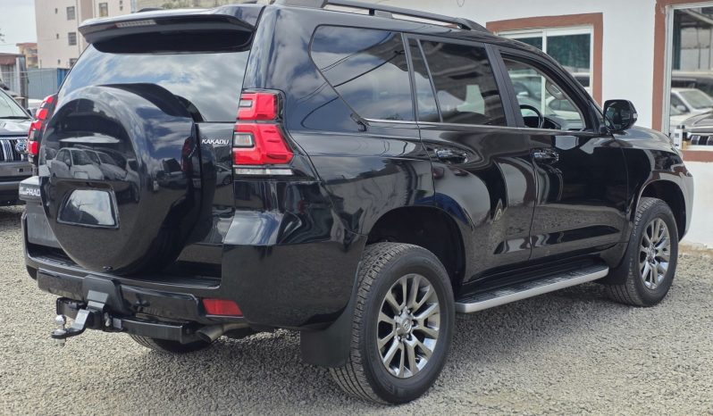 
								Toyota Landcruiser prado kakadu full									