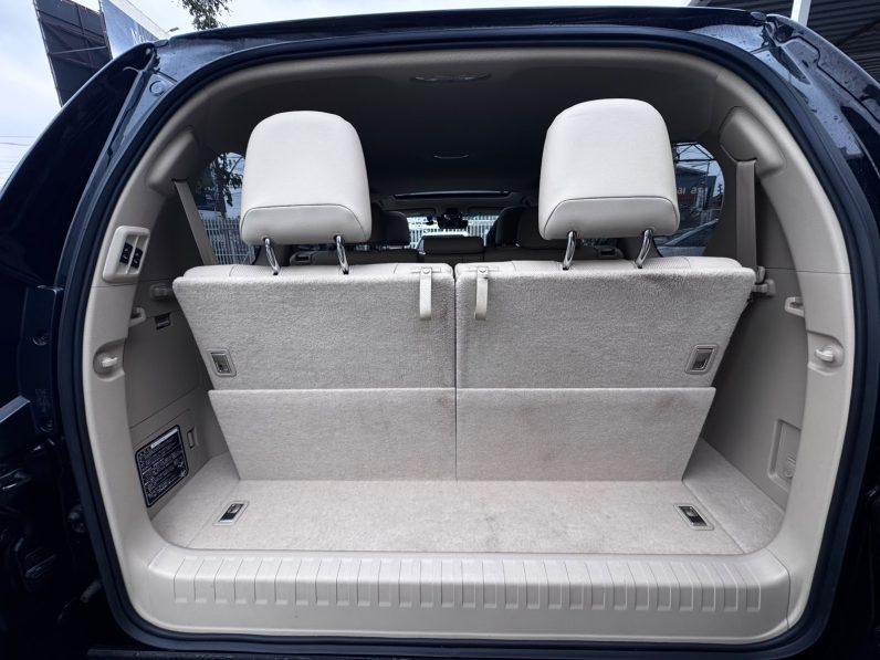 
								Toyota Land Cruiser Prado TXL full									